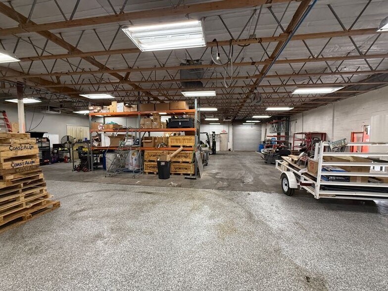 113-117 S Rockford Dr, Tempe, AZ à louer - Photo intérieure - Image 3 de 14