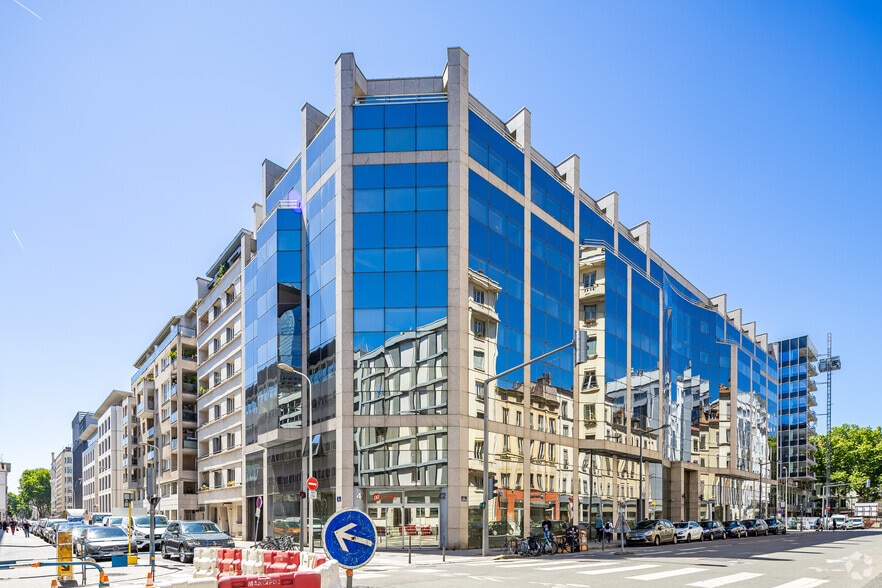 40 Rue De Bonnel, Lyon for lease - Building Photo - Image 2 of 2