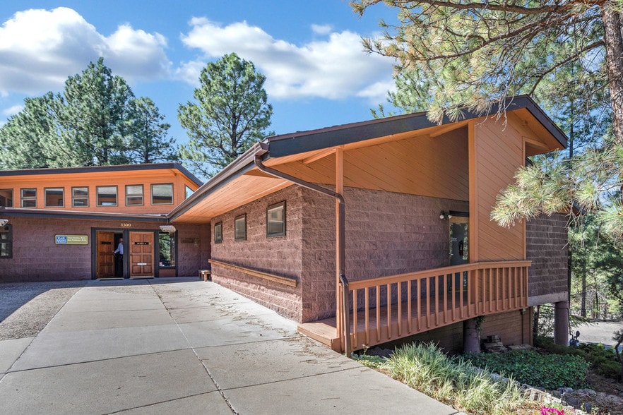 1300 N Rim Dr, Flagstaff, AZ à louer - Photo du bâtiment - Image 2 de 16