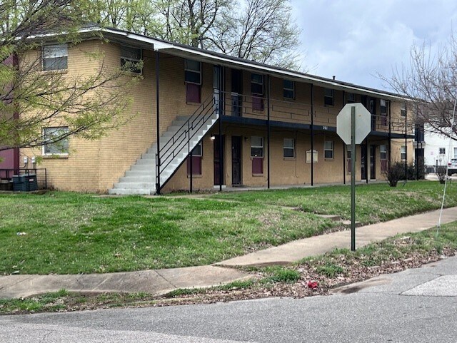 291 Greenlaw Ave, Memphis, TN for sale - Building Photo - Image 2 of 16