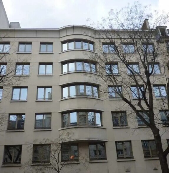 83-85 Avenue Philippe-Auguste, Paris for lease - Building Photo - Image 1 of 11