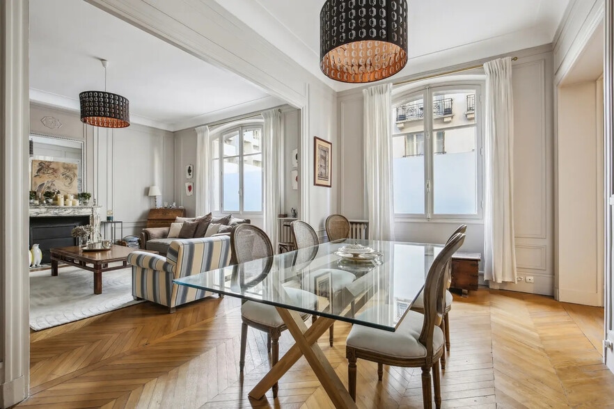 150 Rue De L'Universite, Paris for sale - Building Photo - Image 1 of 9