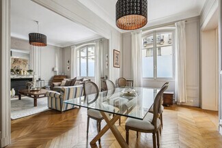 Plus de détails pour 150 Rue De L'Universite, Paris - Bureau à vendre