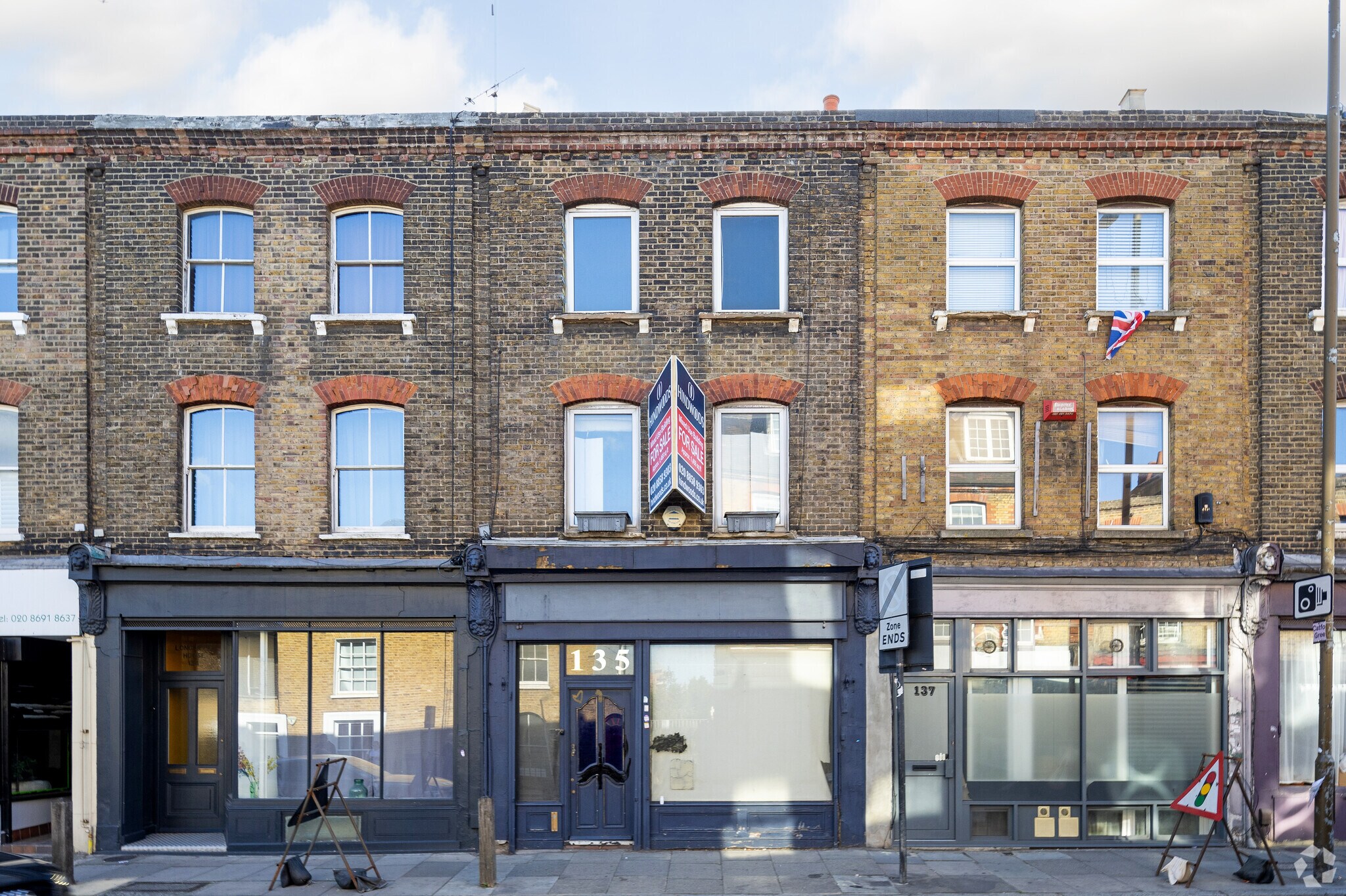 135 Greenwich South St, Londres à vendre Photo principale- Image 1 de 4
