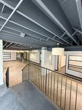 6321 Clayton Ave, Saint Louis, MO à louer Photo du bâtiment- Image 2 de 11