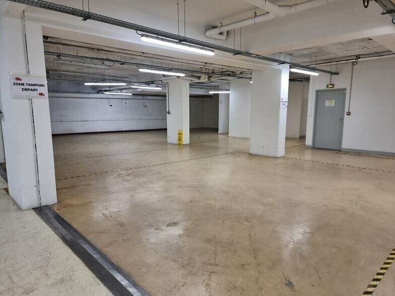 Flex in Le Pré-Saint-Gervais for lease - Building Photo - Image 2 of 8