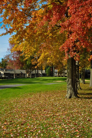 401 Chandler Dr, West Chester, PA à vendre - Photo du bâtiment - Image 3 de 6