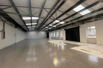 Gatehouse Way, Aylesbury for lease Interior Photo- Image 2 of 8