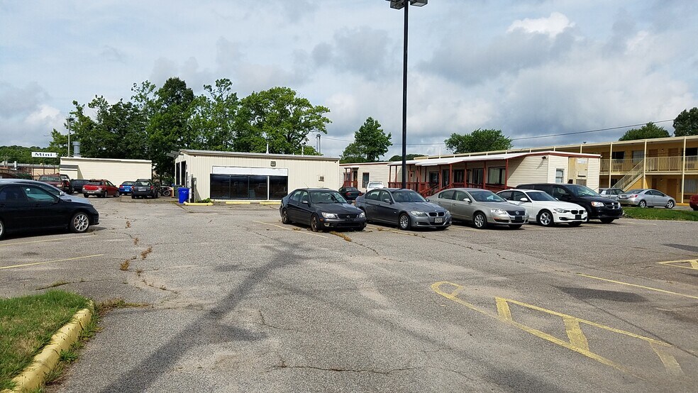 3335 N Military Hwy, Norfolk, VA à vendre - Photo du bâtiment - Image 2 de 14