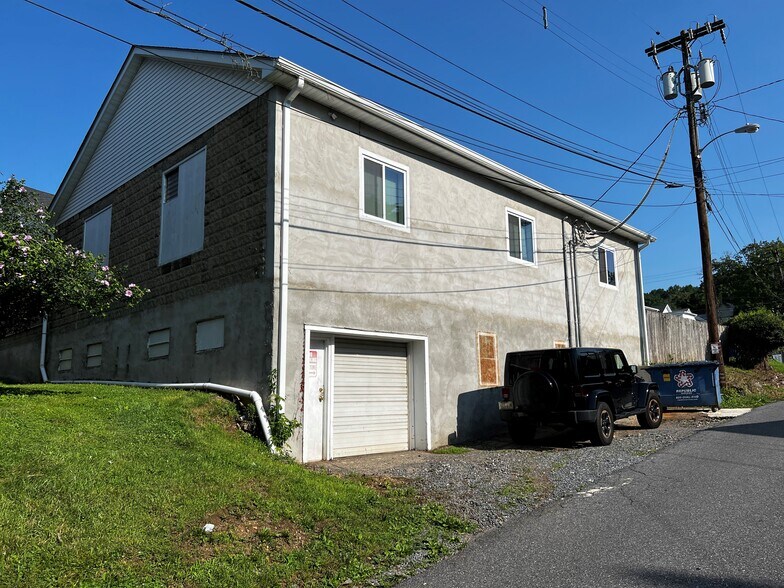 54 Main St, High Bridge, NJ à vendre - Photo du bâtiment - Image 2 de 6