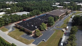 Plus de détails pour 2520 Park Central Blvd, Decatur, GA - Industriel à louer