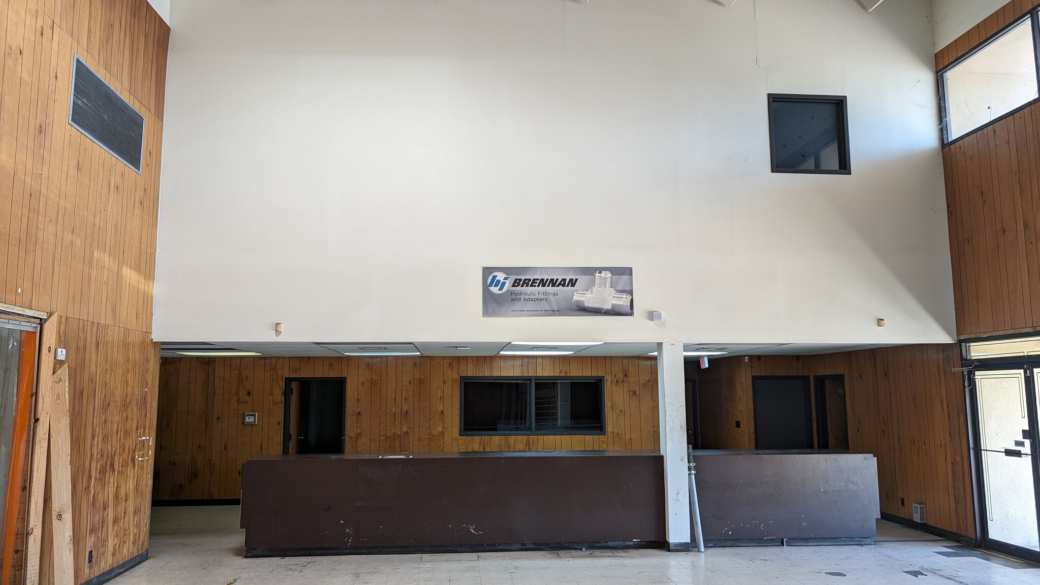 4702 Baldwin Blvd, Corpus Christi, TX for lease Interior Photo- Image 1 of 14