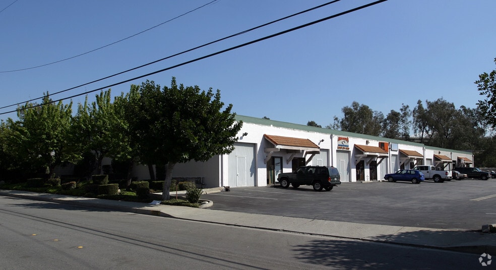 2076 Central Ave, Duarte, CA for lease - Building Photo - Image 2 of 4