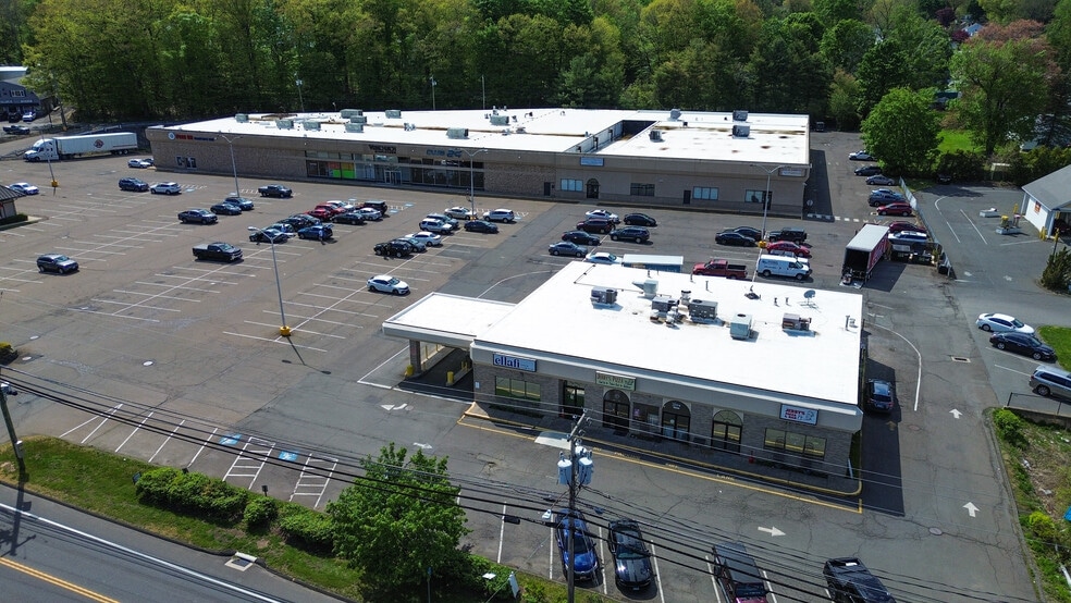 635 S Main St, Middletown, CT for lease - Building Photo - Image 3 of 4