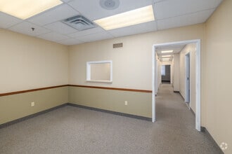 6 Hearthstone Ct, Reading, PA for lease Interior Photo- Image 1 of 5