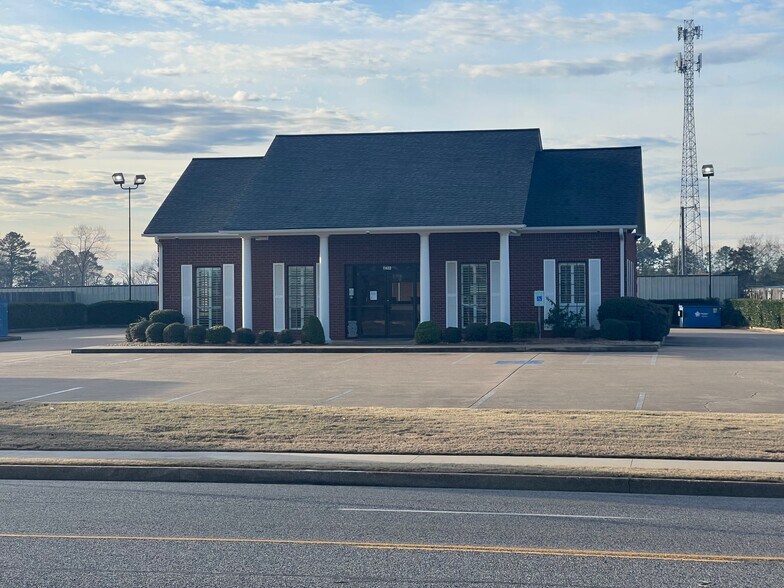 11433 State Highway 64 W, Tyler, TX à louer - Photo du bâtiment - Image 3 de 6