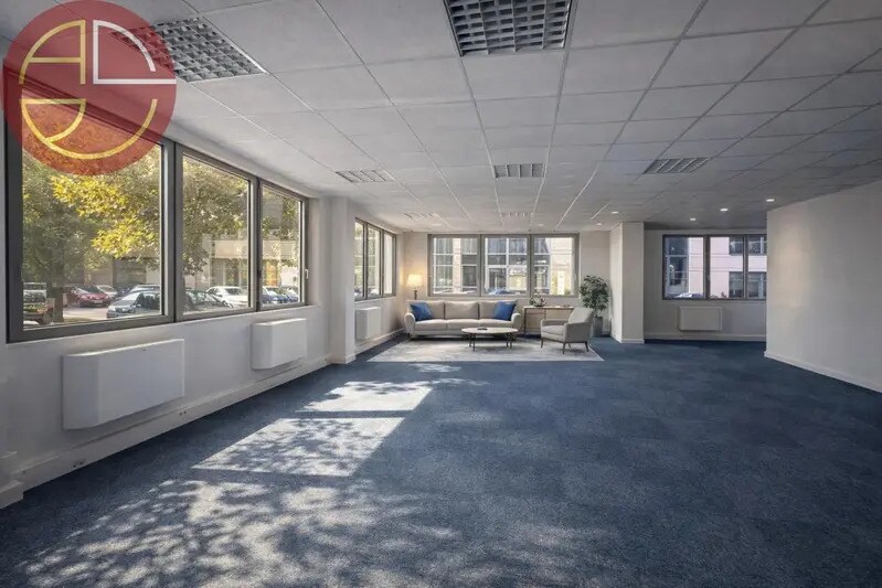 Office in Labège for lease - Interior Photo - Image 3 of 5