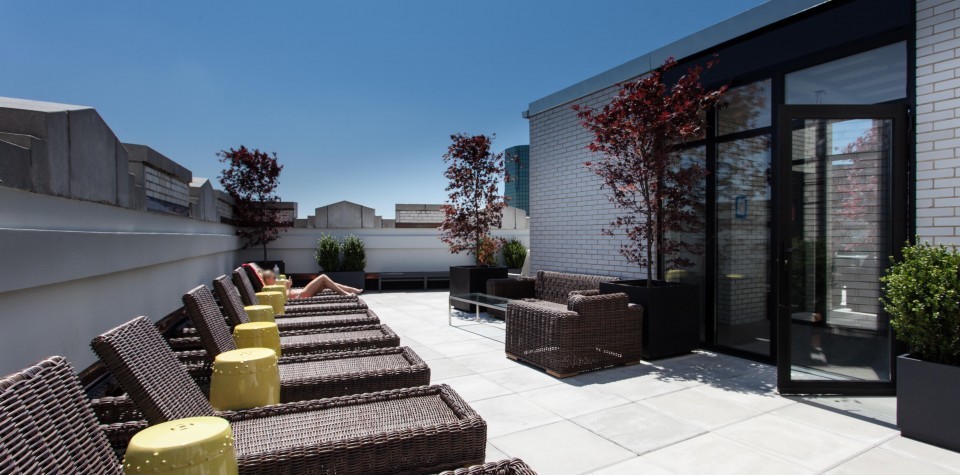 1 Platt St, New York, NY à louer - Photo du bâtiment - Image 2 de 8