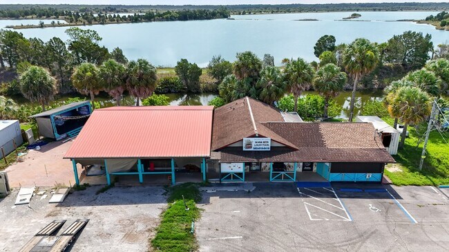 Plus de détails pour 3306 Shoal Line Blvd, Spring Hill, FL - Commerce de détail à vendre