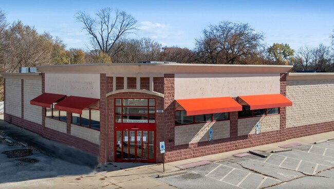 Plus de détails pour 900 E Main St, Danville, IL - Commerce de détail à vendre