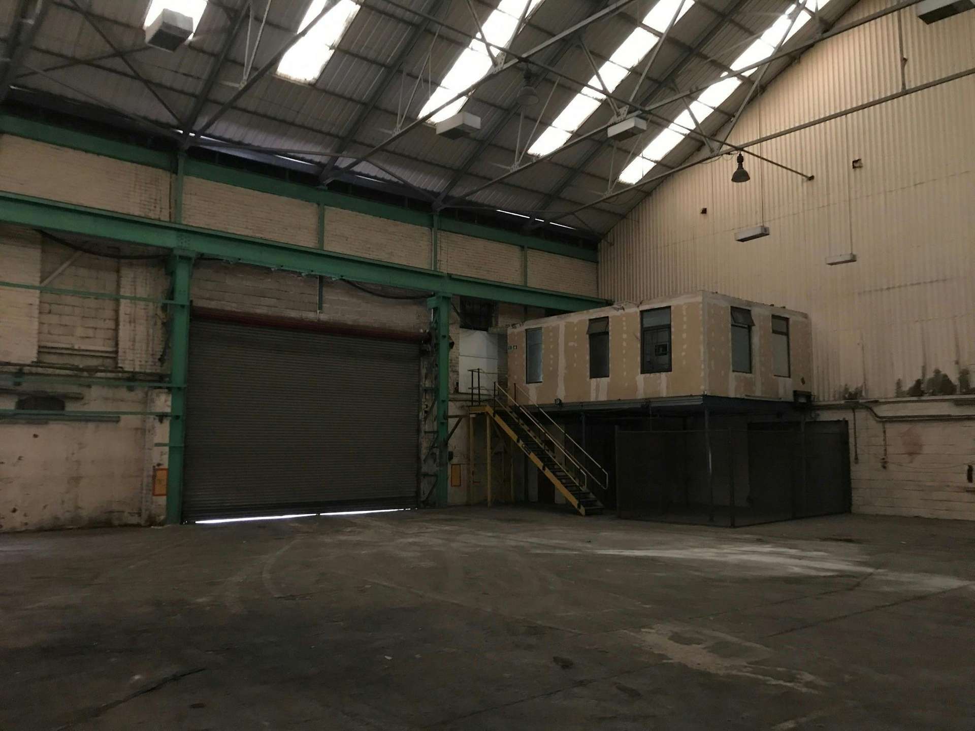 7-8 Curran Rd, Cardiff for lease Interior Photo- Image 1 of 2