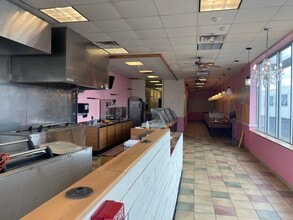 136 McKees Rocks Plz, McKees Rocks, PA for lease Building Photo- Image 2 of 9