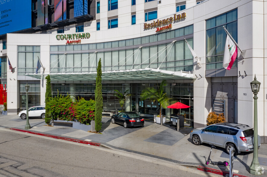 901 W Olympic Blvd, Los Angeles, CA for lease - Building Photo - Image 3 of 4