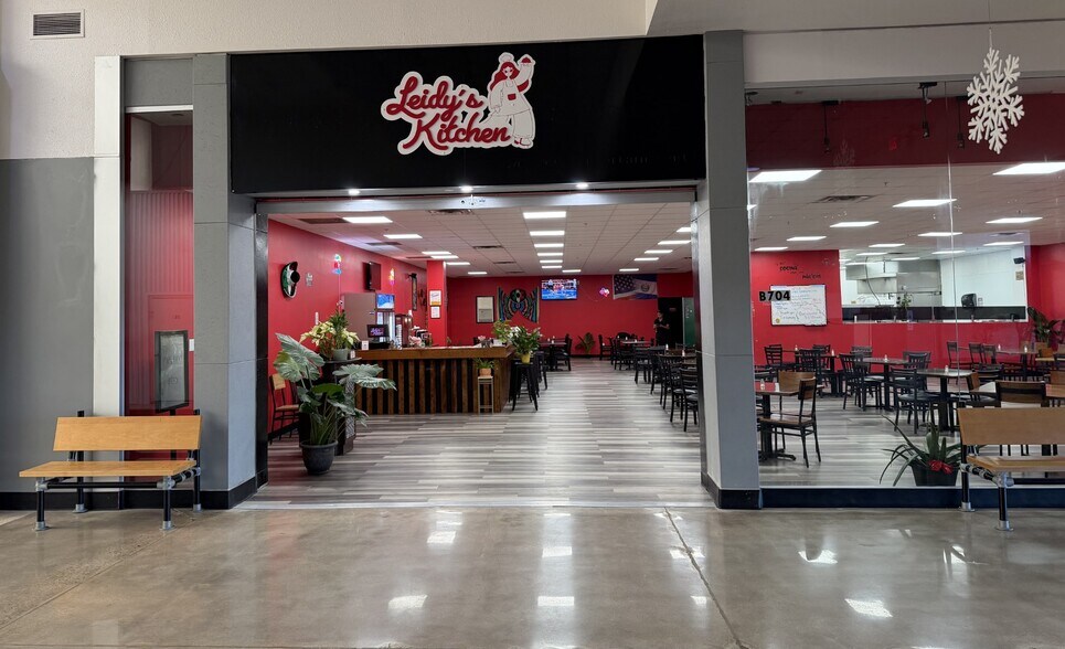 4800 Texoma Pky, Sherman, TX à louer - Photo intérieure - Image 3 de 5