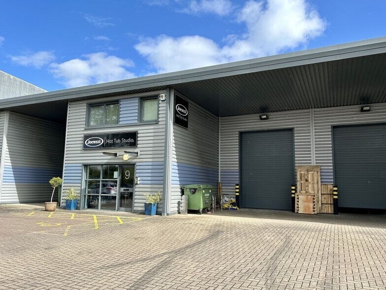 Charbridge Way, Bicester à vendre - Photo du bâtiment - Image 2 de 8