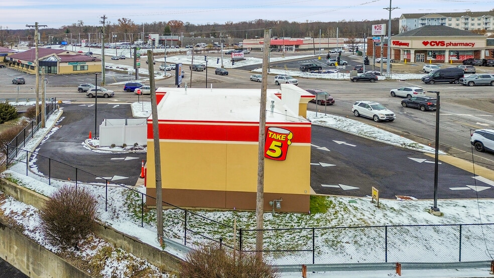 6080 Youngstown Warren Rd, Niles, OH à vendre - Photo du bâtiment - Image 3 de 4
