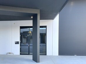 51-53 Gavenlock Rd, Tuggerah à louer Photo du bâtiment- Image 2 de 5