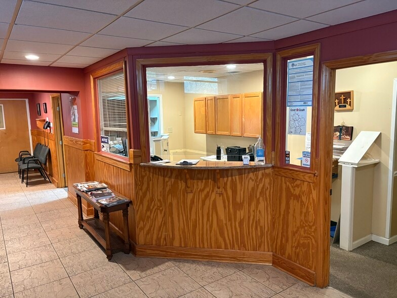 906 Abercorn St, Savannah, GA for lease - Building Photo - Image 3 of 19