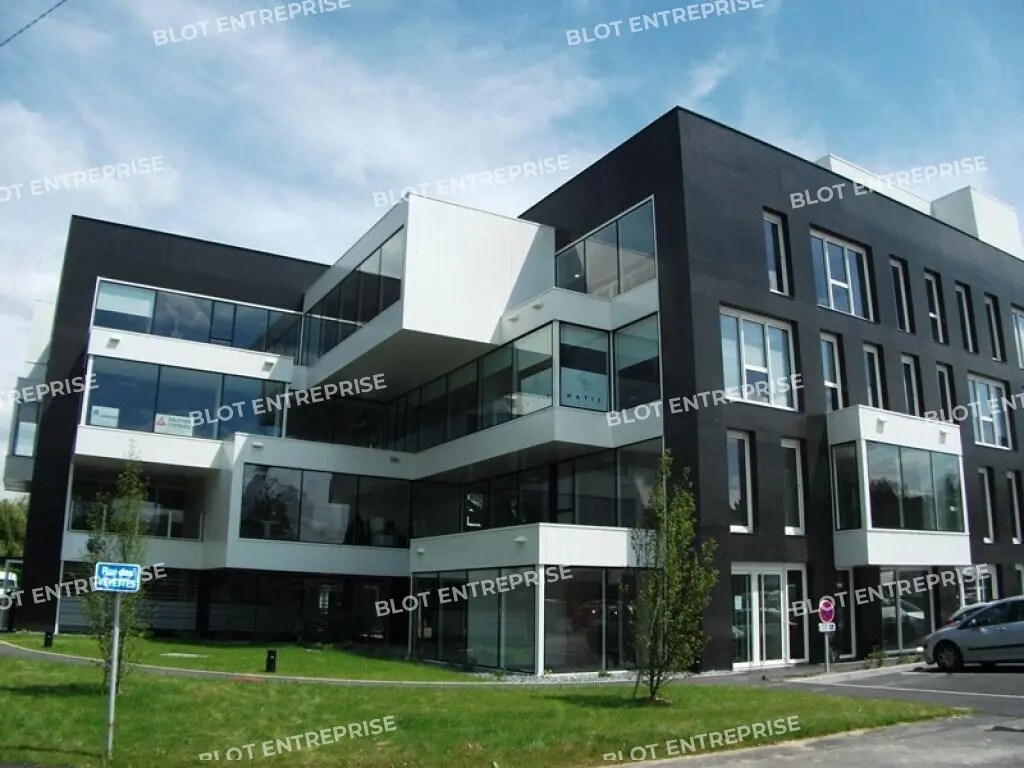 Office in Rennes for lease Building Photo- Image 1 of 7