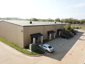 3745 Mingo Rd, Denton, TX for lease Interior Photo- Image 1 of 1