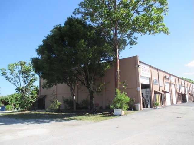 12584-12598 SW 128th St, Miami, FL for sale Building Photo- Image 1 of 13