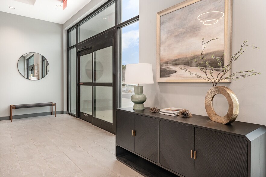 120 Banks Dr, Chapel Hill, NC à louer - Photo intérieure - Image 3 de 8