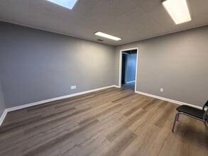 2360 N National Rd, Columbus, IN for lease Interior Photo- Image 2 of 7