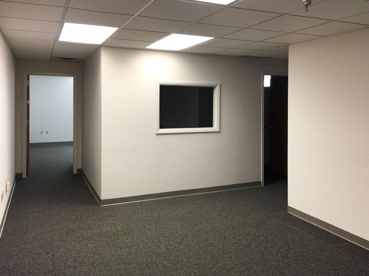 8500 Brooktree Rd, Wexford, PA for lease Interior Photo- Image 1 of 7