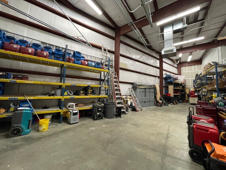 63 Amity Rd, New Haven, CT à vendre - Photo intérieure - Image 3 de 10