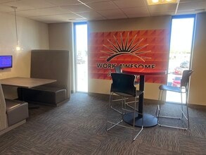 2042 Wooddale Dr, Woodbury, MN for lease Interior Photo- Image 1 of 5