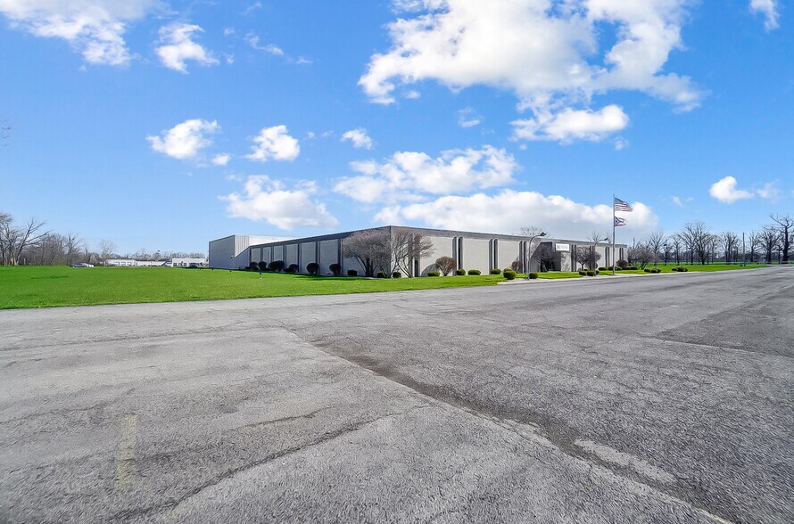 2025 E 4th St, Lima, OH à louer - Photo du bâtiment - Image 2 de 55