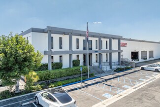 Plus de détails pour 13220 Molette St, Santa Fe Springs, CA - Industriel à louer