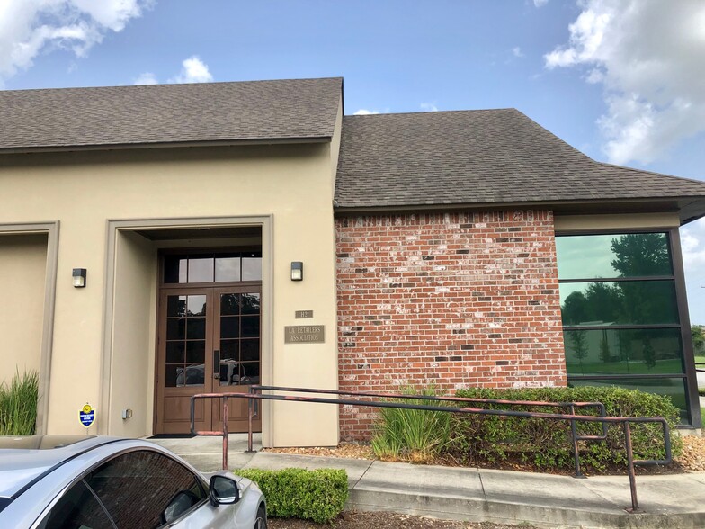 4021 E Heck Ct. Bldg. I, Baton Rouge, LA for lease - Building Photo - Image 2 of 23