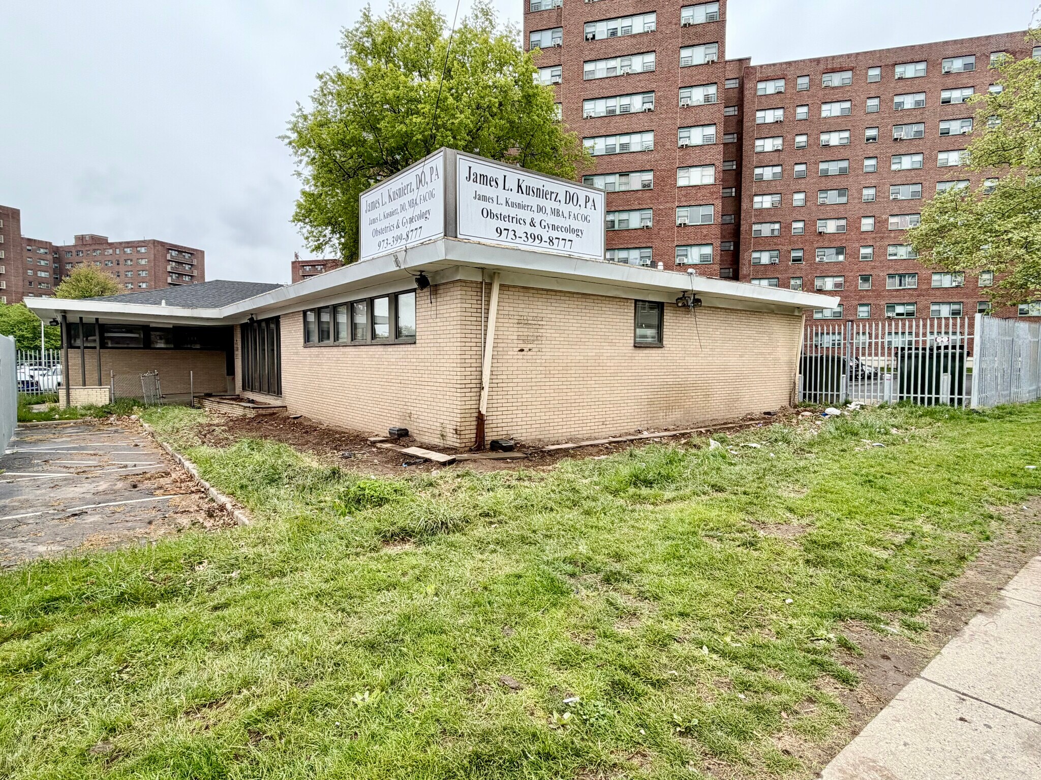 853-855 Grove, Irvington, NJ 07111 Grove, Irvington, NJ for lease Interior Photo- Image 1 of 31