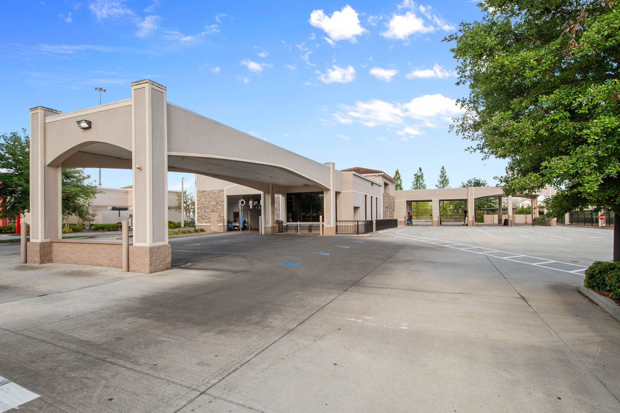 1581 Berwick Dr, Champions Gate, FL for sale Primary Photo- Image 1 of 27