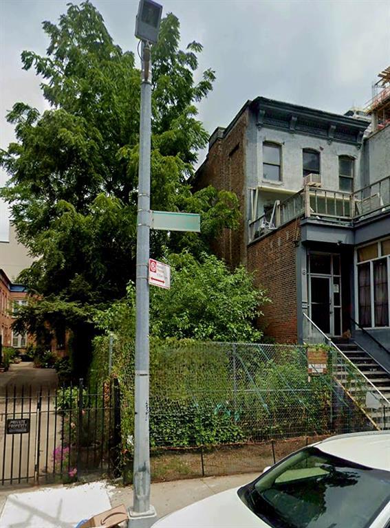 165 E 121st St, New York, NY à vendre Autre- Image 1 de 1