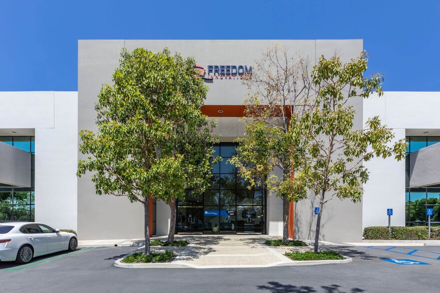 3 Morgan, Irvine, CA for lease - Primary Photo - Image 2 of 11