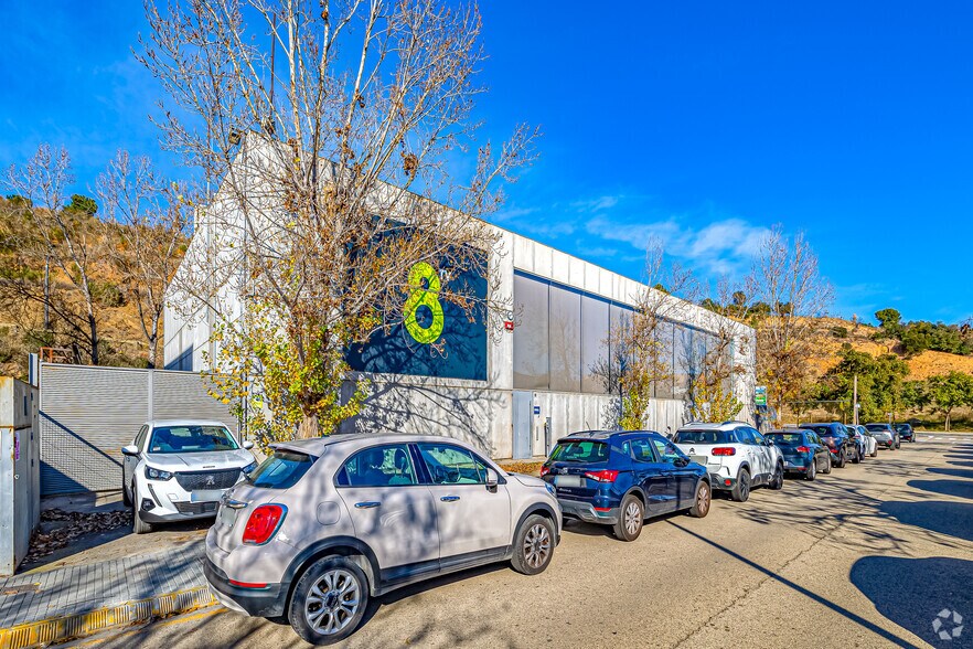 Carrer de l'Espigolera, 21, Sant Just Desvern, Barcelona à vendre - Photo du bâtiment - Image 3 de 7