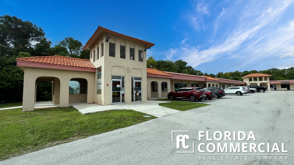 8276-8297 S US Hwy 1, Port Saint Lucie, FL for lease - Building Photo - Image 3 of 11