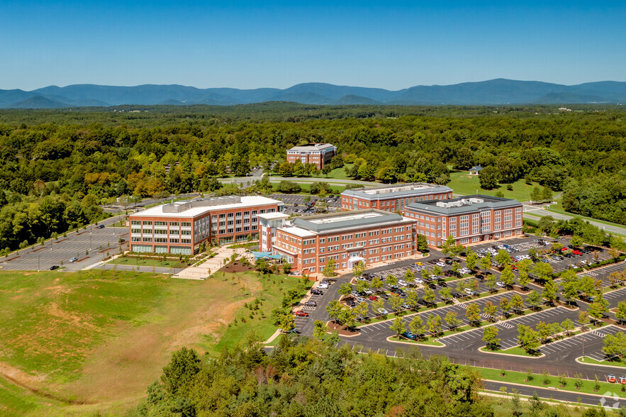 1000 Research Park Blvd, Charlottesville, VA for lease - Building Photo - Image 2 of 19